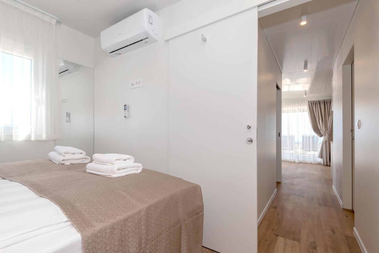 Azalea Wine And Olive Hill Hotel Primosten Bagian luar foto